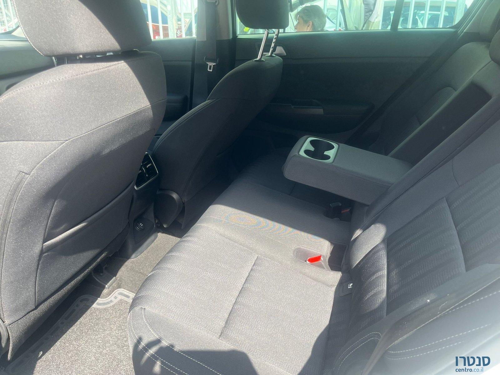 2018' Kia Sportage photo #4