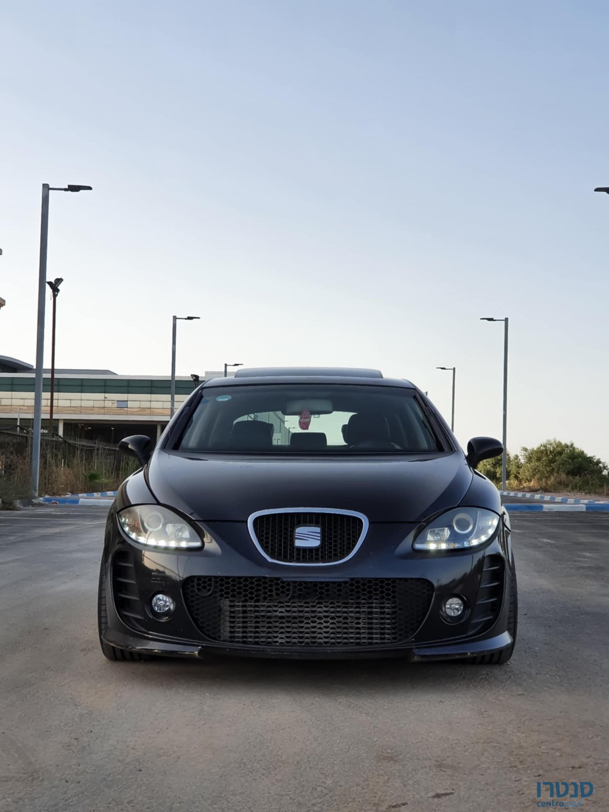 2007' SEAT Leon sport up photo #1