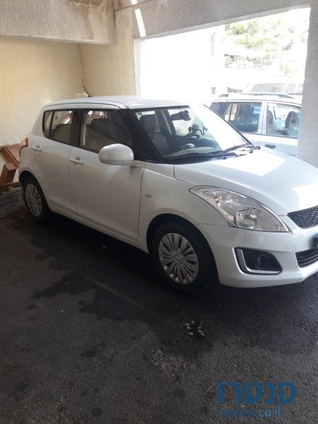 2016' Suzuki Swift photo #1