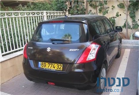 2014' Suzuki Swift photo #3