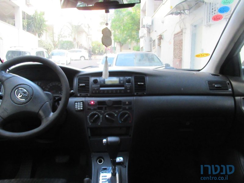 2004' Toyota Corolla טויוטה קורולה photo #4