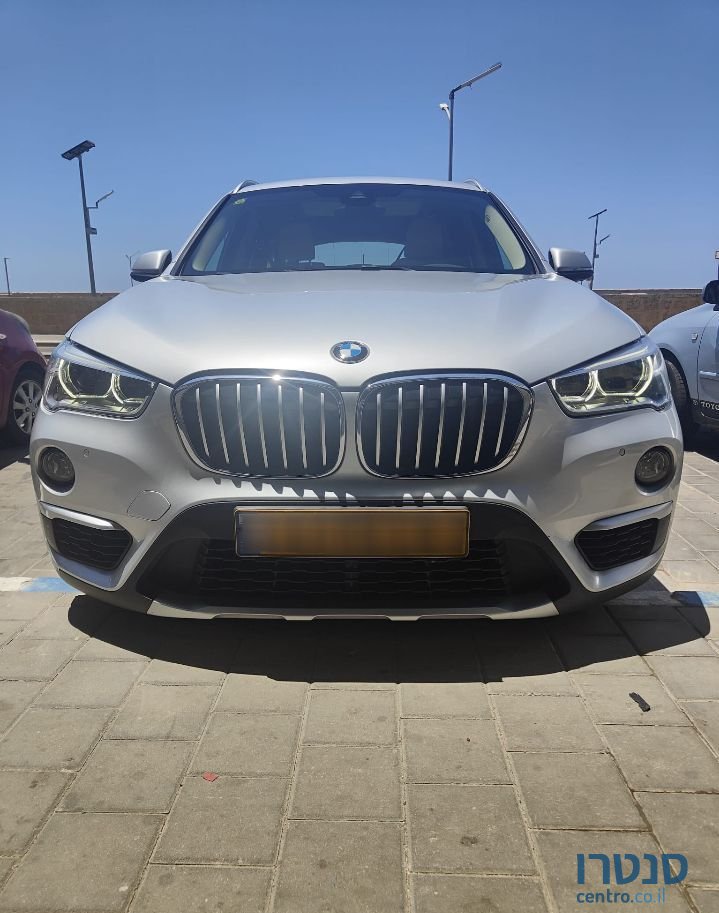 2017' BMW X1 ב.מ.וו photo #5