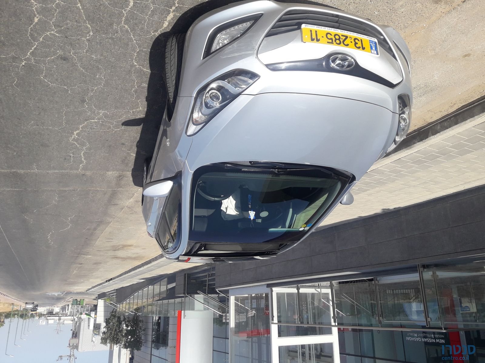 2013' Hyundai i30 1 .6 INSPIRE photo #2