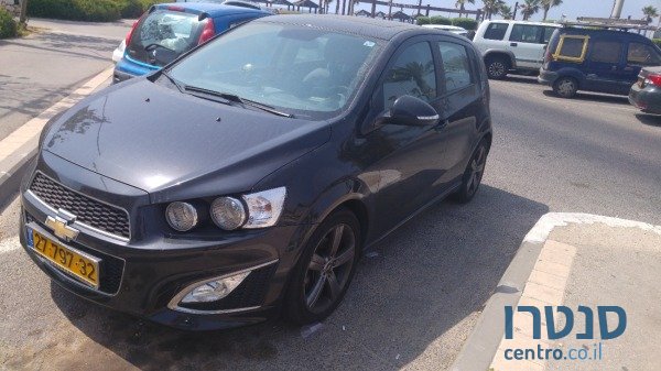 2014' Chevrolet Sonic photo #3