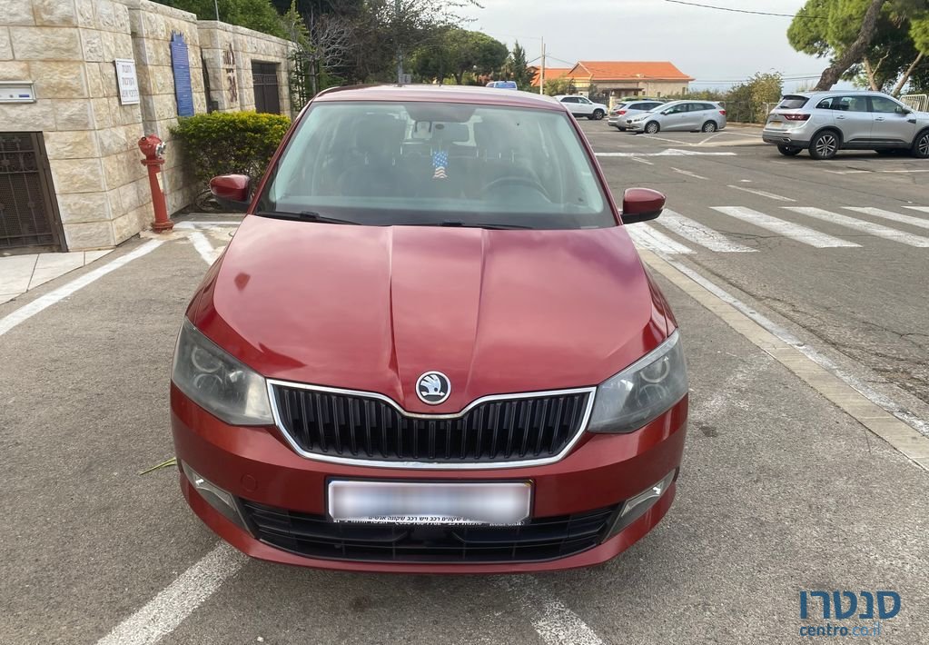 2015' Skoda Fabia סקודה פאביה photo #2