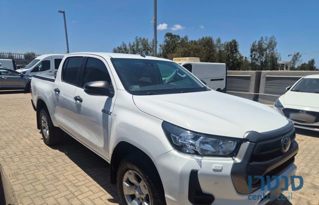 2024' Toyota Hilux טויוטה היילקס photo #1