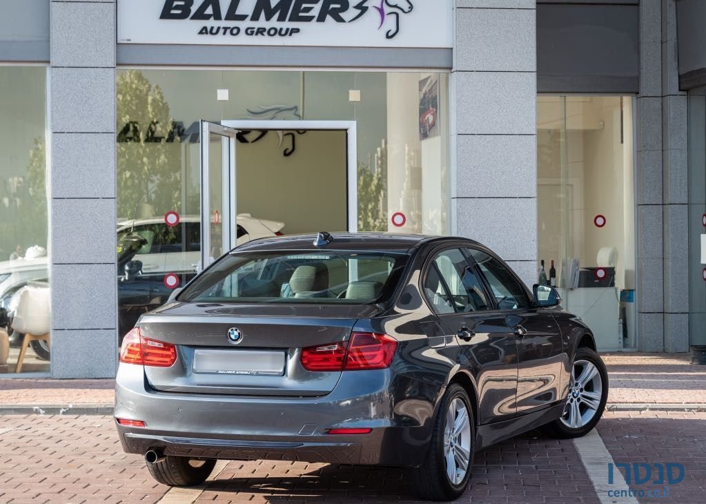 2015' BMW 3 Series ב.מ.וו סדרה 3 photo #4