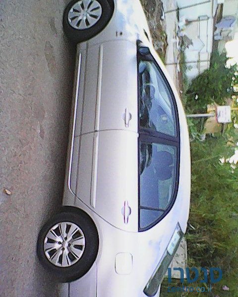 2004' Toyota Corolla טויוטה קורולה photo #2