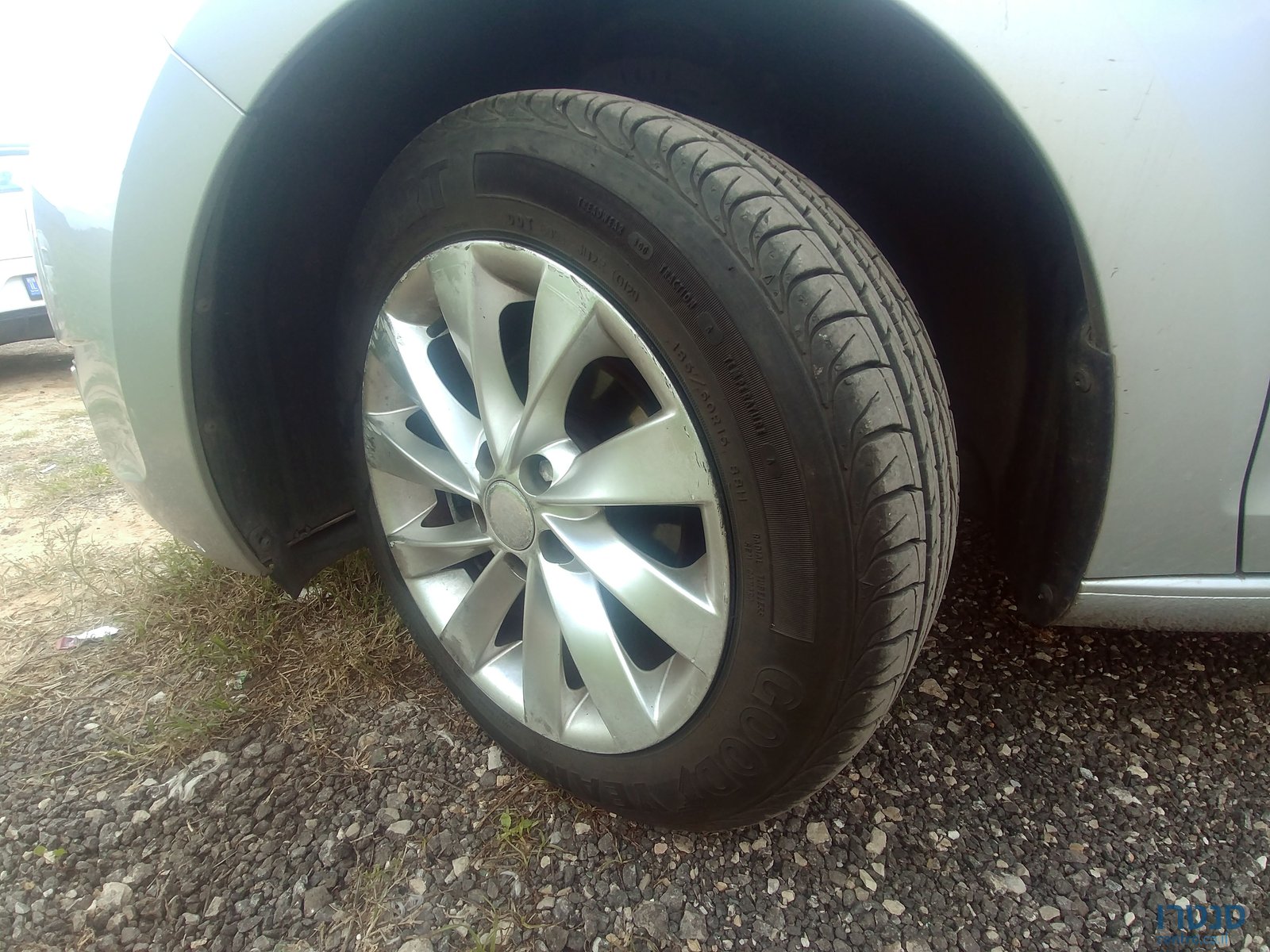 2016' Skoda Rapid סקודה ראפיד photo #3