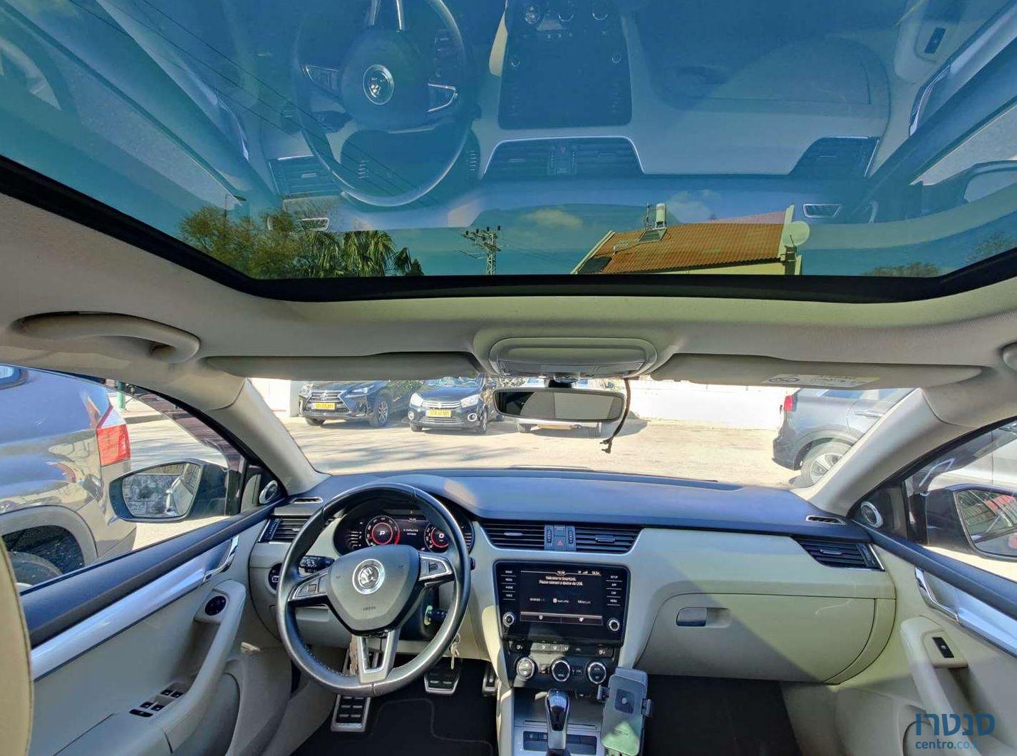 2017' Skoda Octavia סקודה אוקטביה photo #4