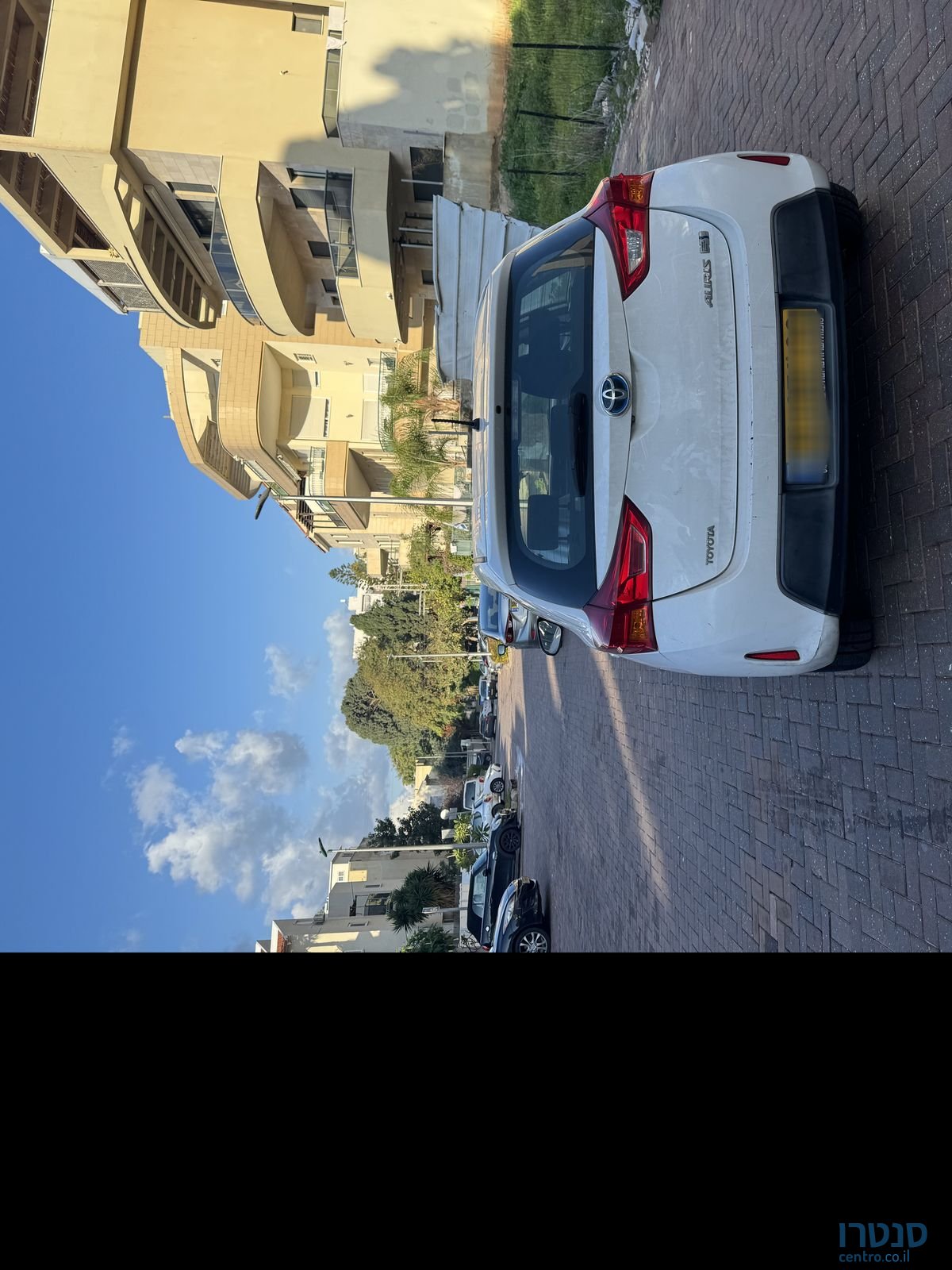 2014' Toyota Auris טויוטה אוריס photo #4