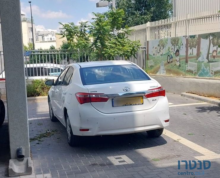 2015' Toyota Corolla טויוטה קורולה photo #5