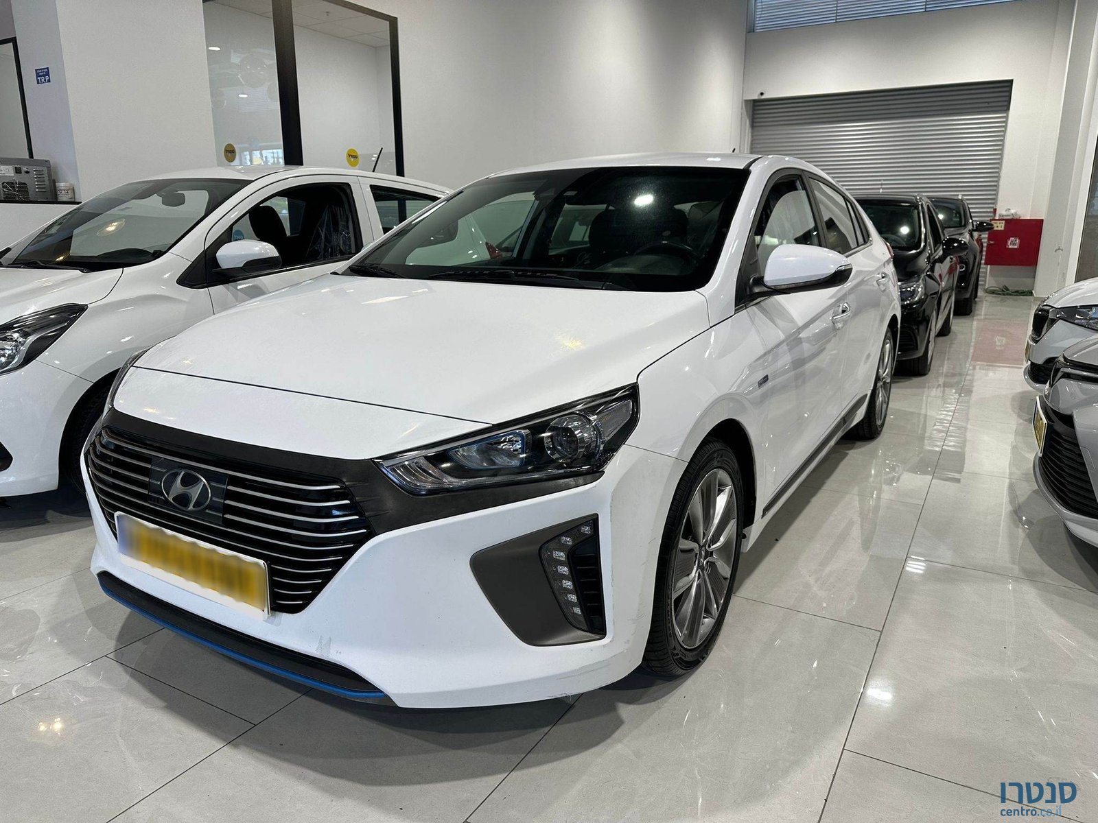 2019' Hyundai Ioniq photo #1