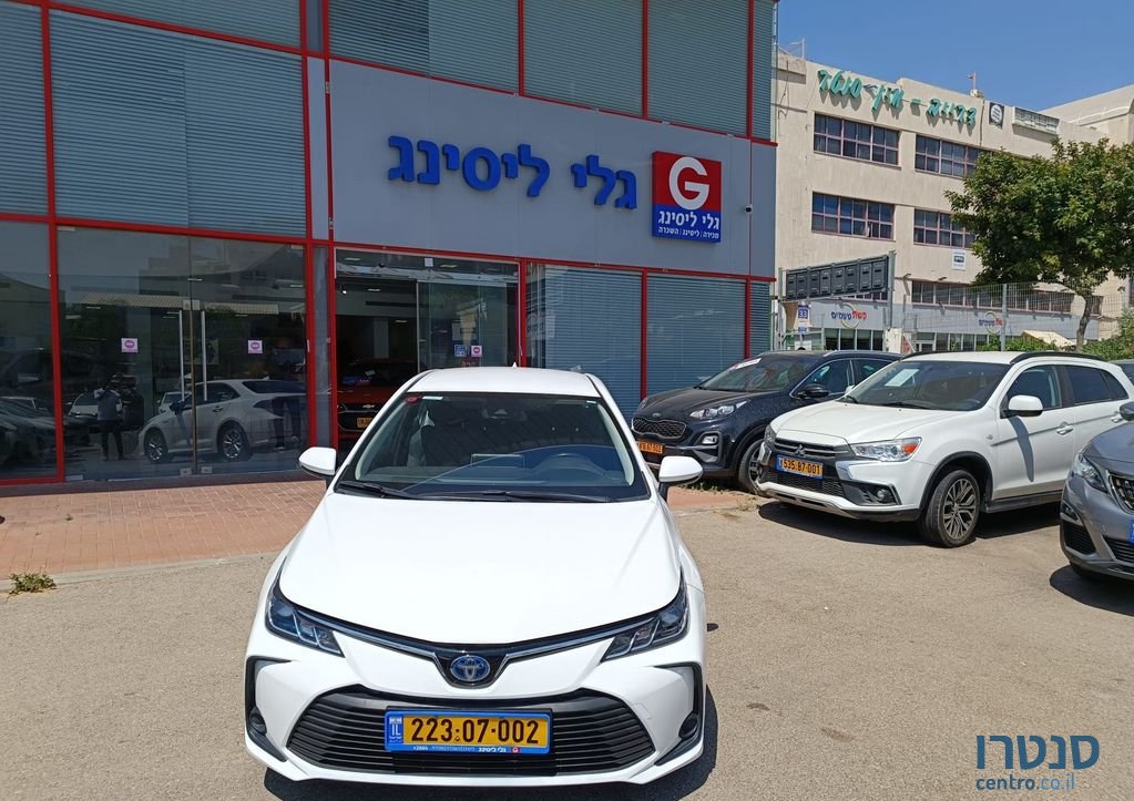 2020' Toyota Corolla טויוטה קורולה photo #2