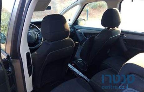 2010' Citroen C4 Picasso סיטרואן C4 פיקאסו photo #2