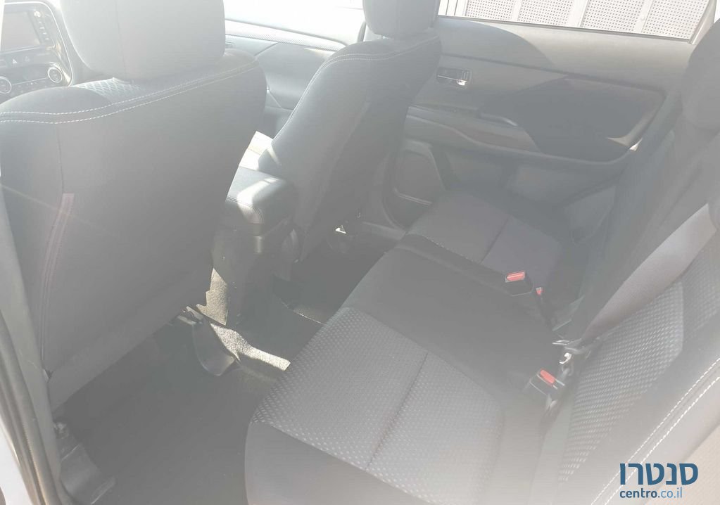 2015' Mitsubishi Outlander מיצובישי אאוטלנדר photo #5