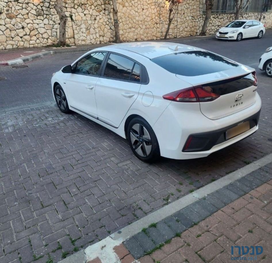 2020' Hyundai Ioniq יונדאי איוניק photo #1