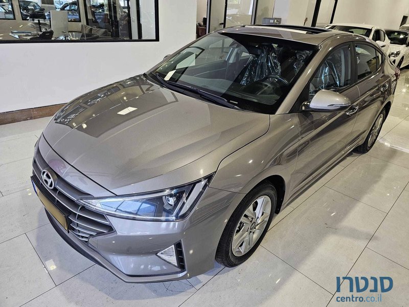 2020' Hyundai Elantra photo #1