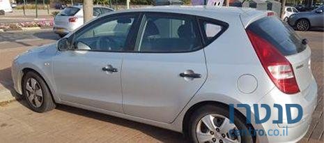 2009' Hyundai I30 i30 יונדאי photo #2