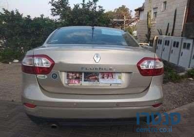 2010' Renault Fluence רנו פלואנס photo #2