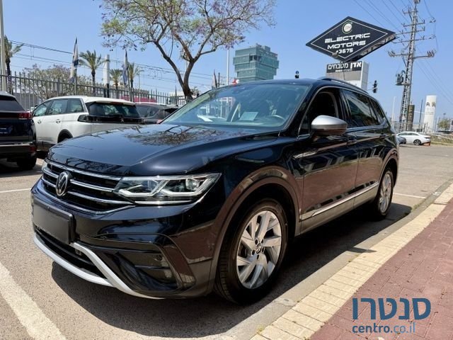 2022' Volkswagen Tiguan Allspace פולקסווגן טיגואן אולספייס photo #2
