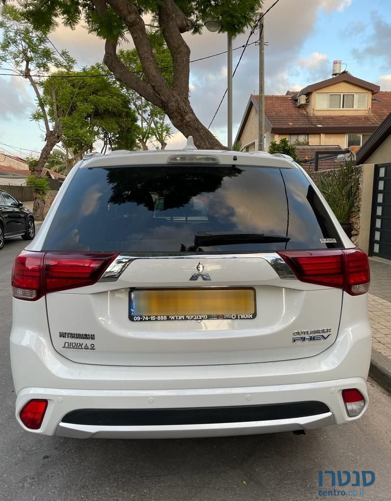 2018' Mitsubishi Outlander מיצובישי אאוטלנדר photo #4