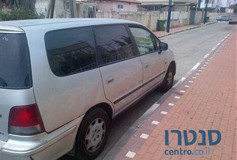 1998' Honda Shuttle הונדה שאטל photo #2