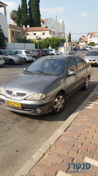 2003' Renault Megane photo #1