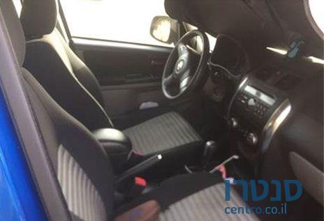 2013' Suzuki SX4 Glx 1600 photo #1