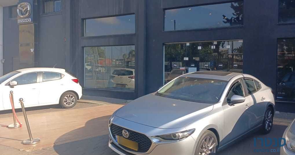 2019' Mazda 3 מאזדה photo #3