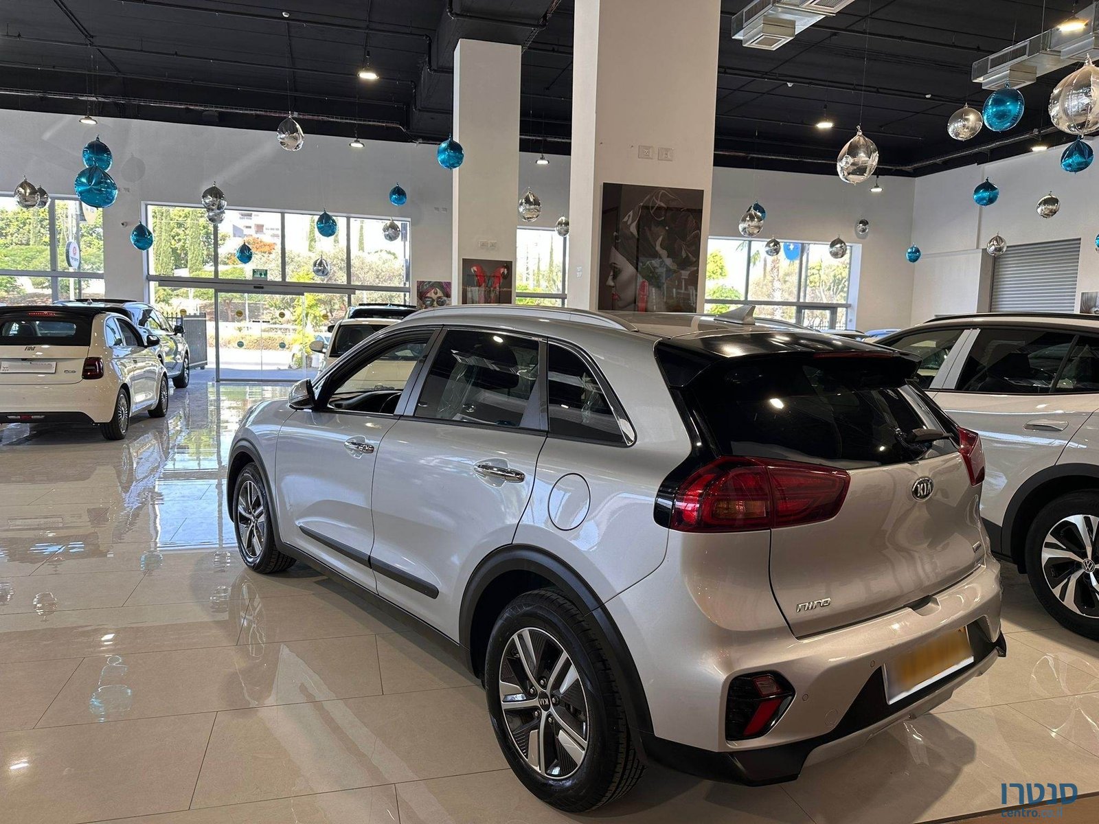 2020' Kia Niro photo #3