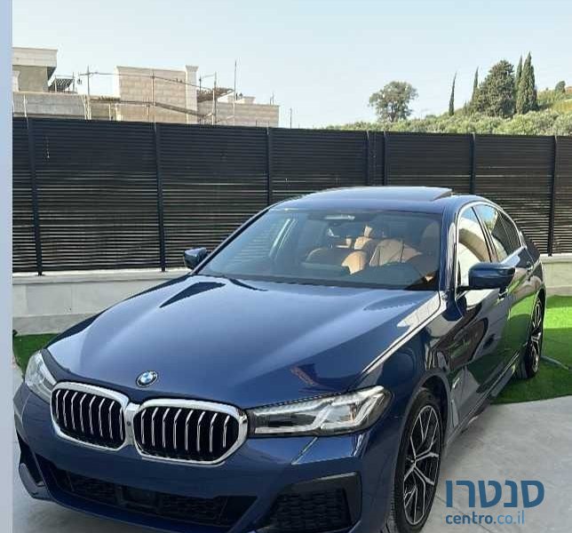 2021' BMW 5 Series ב.מ.וו סדרה 5 photo #2