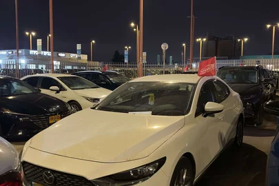 2023' Mazda 3 מאזדה