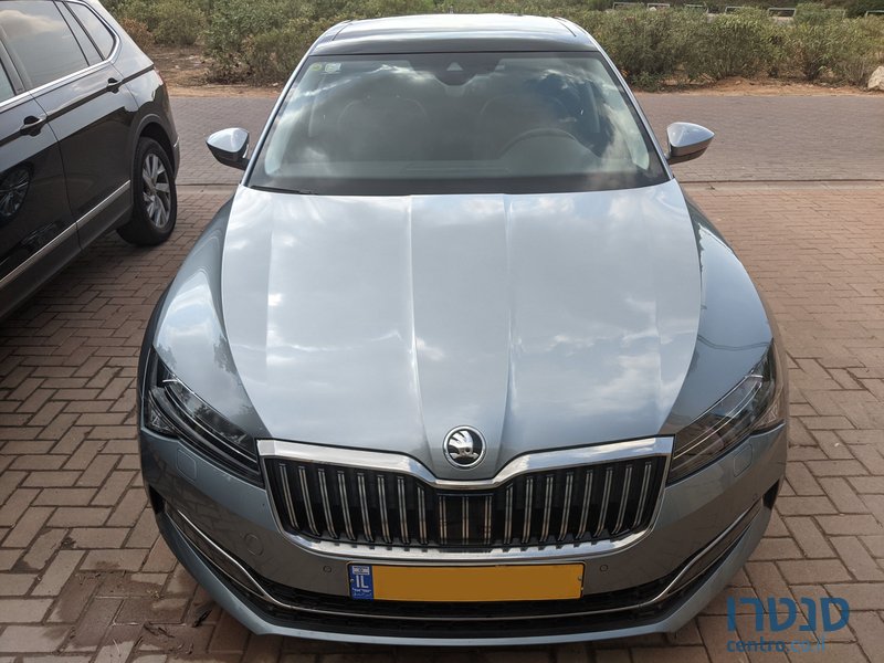 2020' Skoda Superb סקודה סופרב photo #2