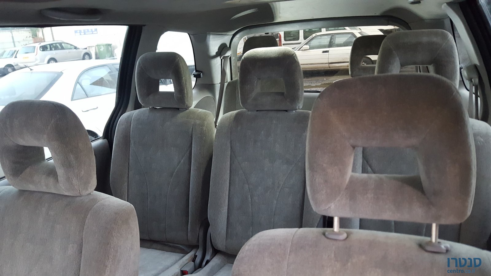 2002' Mazda MPV photo #2