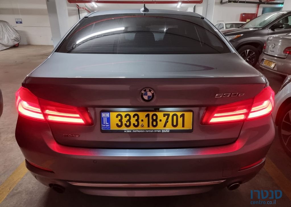 2018' BMW 5 Series ב.מ.וו סדרה 5 photo #5