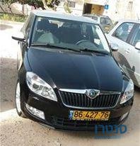 2012' Skoda Fabia סקודה פביה photo #2