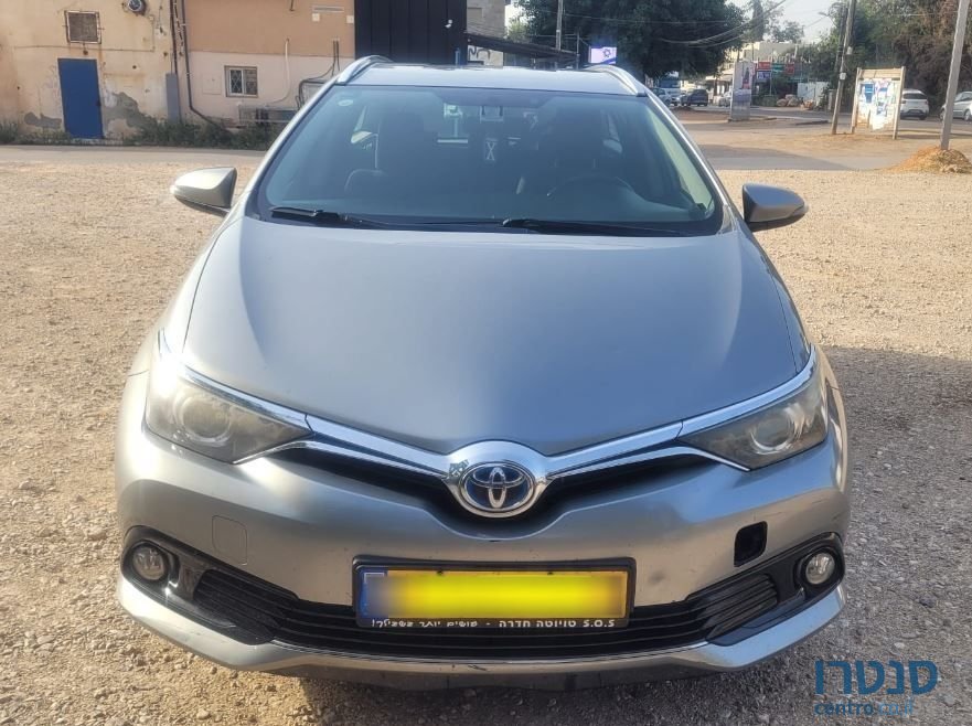 2016' Toyota Auris טויוטה אוריס photo #5