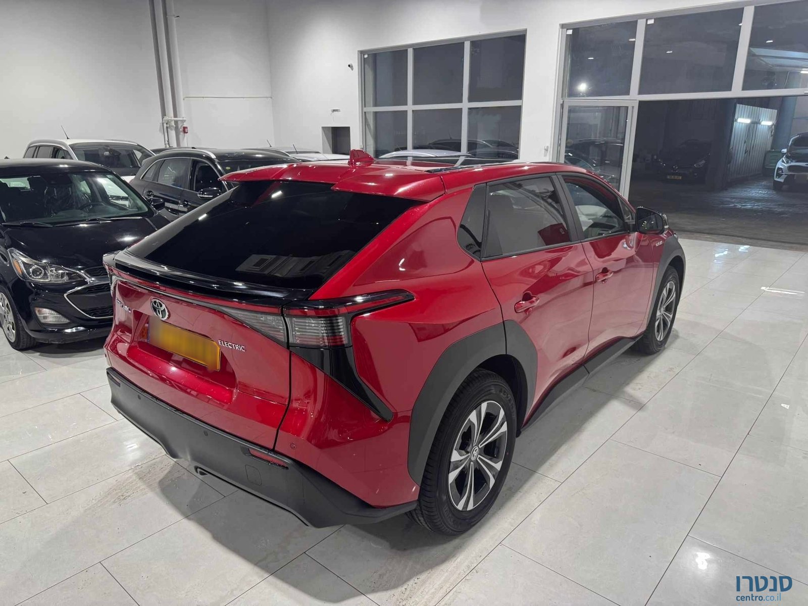 2024' Toyota bZ4X photo #3