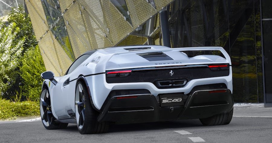 מרצדס ופרארי דוהרות: היבוא הזעיר מזנק ב-35% לשיא של 3,414 מכוניות