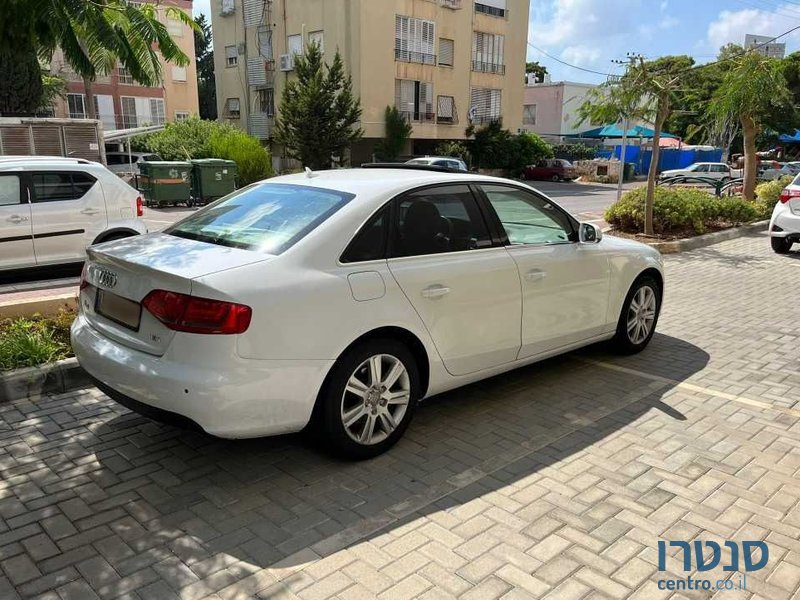 2011' Audi A4 אאודי photo #3