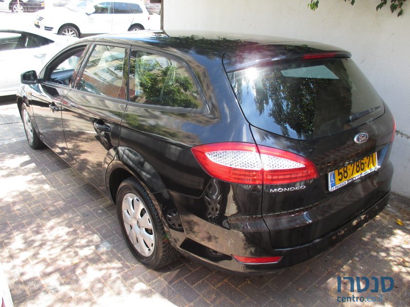 2013' Ford Mondeo photo #2