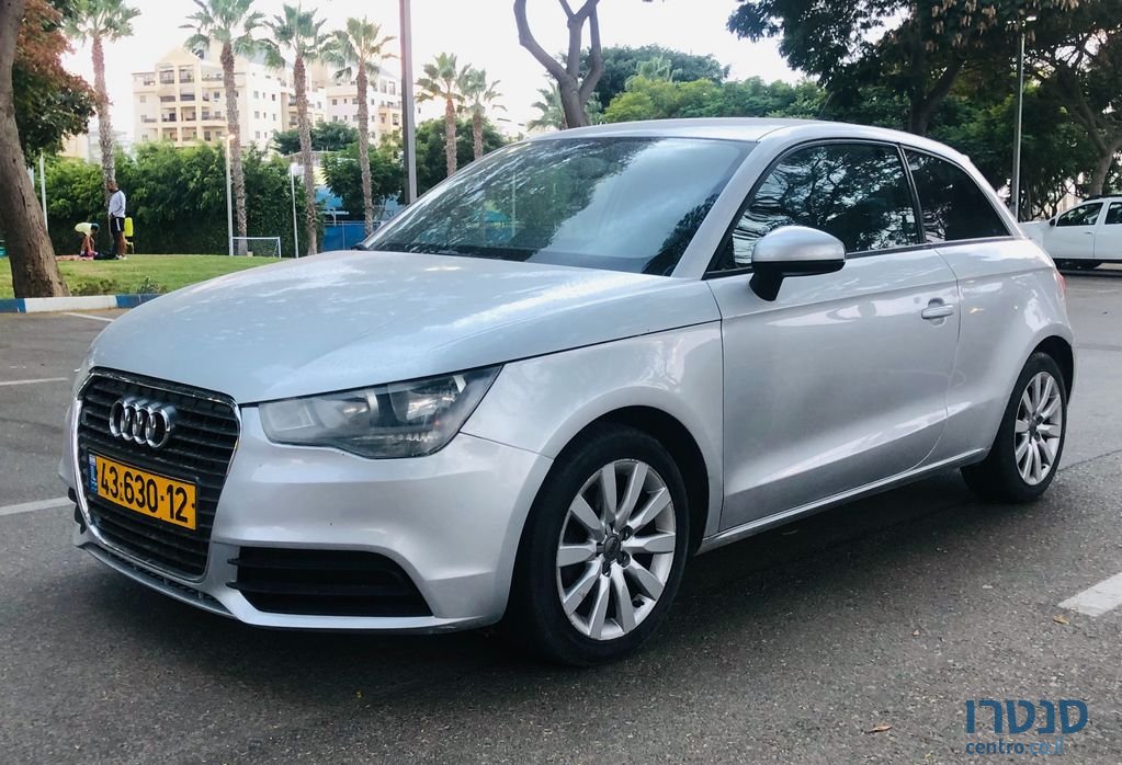 2013' Audi A1 אאודי photo #2