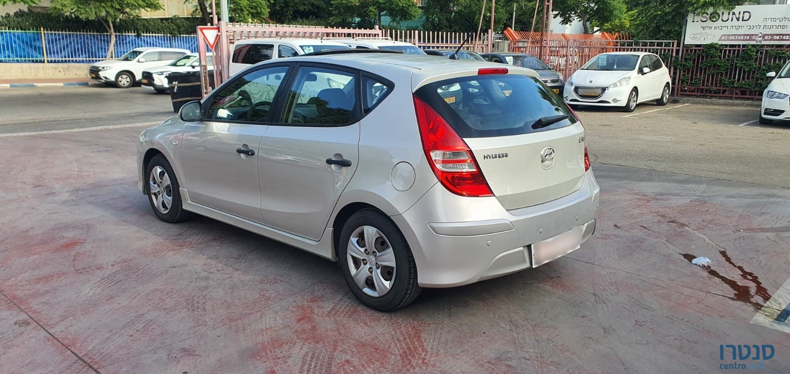 2009' Hyundai i30 photo #3