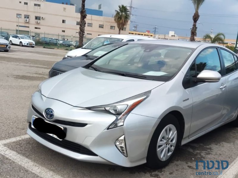 2019' Toyota Prius טויוטה פריוס photo #3