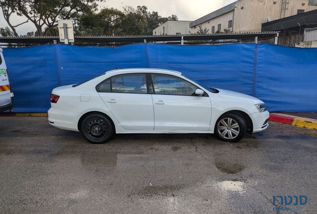 2017' Volkswagen Jetta פולקסווגן ג'טה photo #2