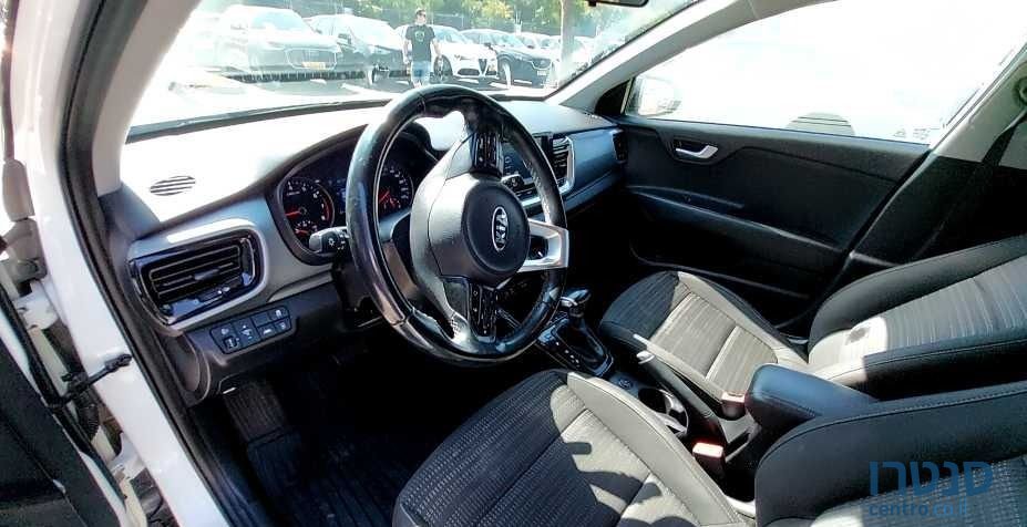 2020' Kia Stonic קיה סטוניק photo #2