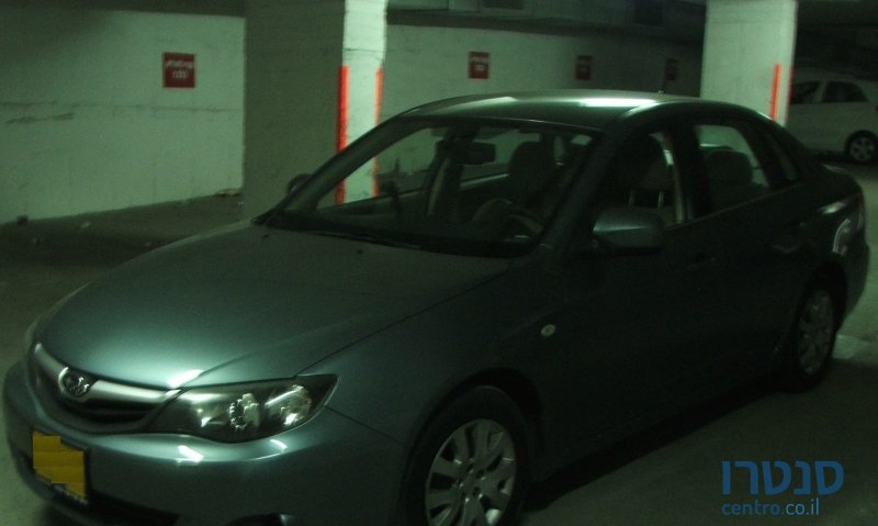 2011' Subaru Impreza photo #3