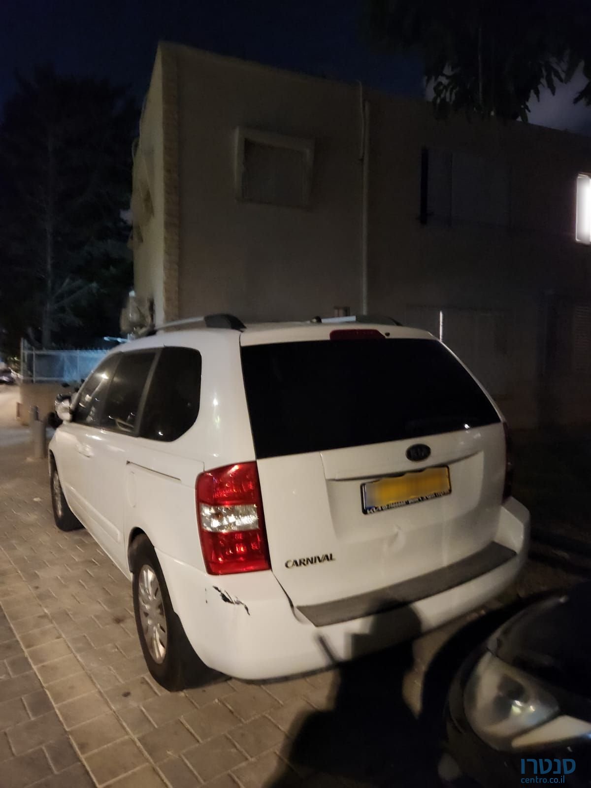2011' Kia Carnival קיה קרניבל photo #2