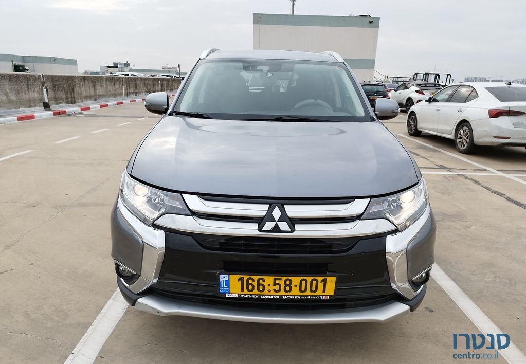 2018' Mitsubishi Outlander מיצובישי אאוטלנדר photo #2